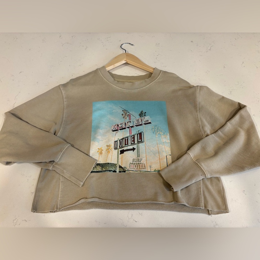 Colsie Target XS Retro Motel Beige Crop